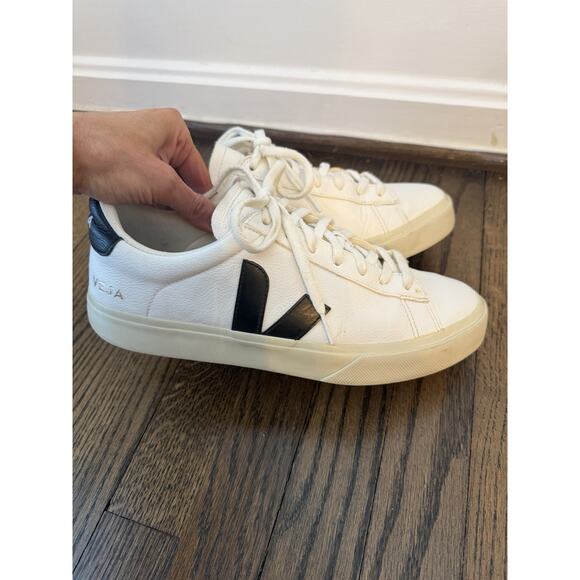 Veja CAMPO LEATHER WHITE Black EU 42 Women’s Sz 10.5/11 $175 - Picture 4 of 15
